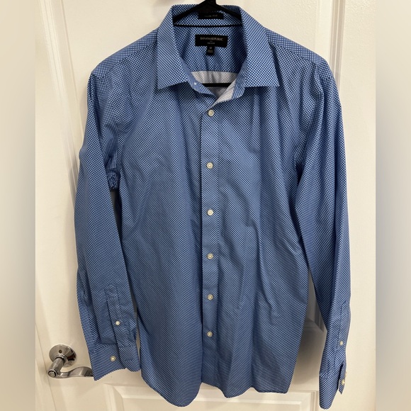 Banana Republic Other - Slim Fit Non-iron Banana Republic Dress Shirt